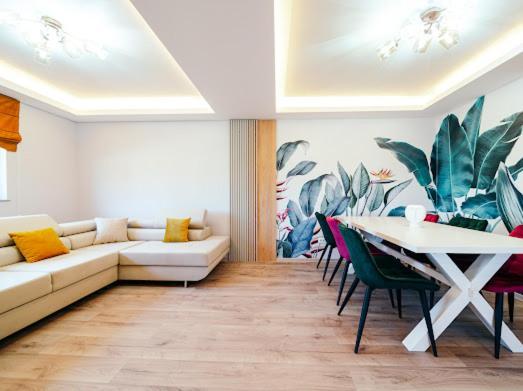 Rainforest Apartament Ghimbav ภายนอก รูปภาพ